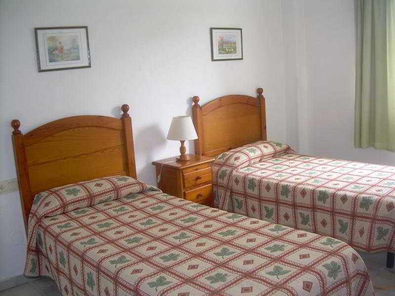 Apartamentos Jardines Del Gamonal Malaga Exterior photo