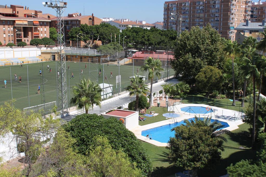 Apartamentos Jardines Del Gamonal Malaga Exterior photo